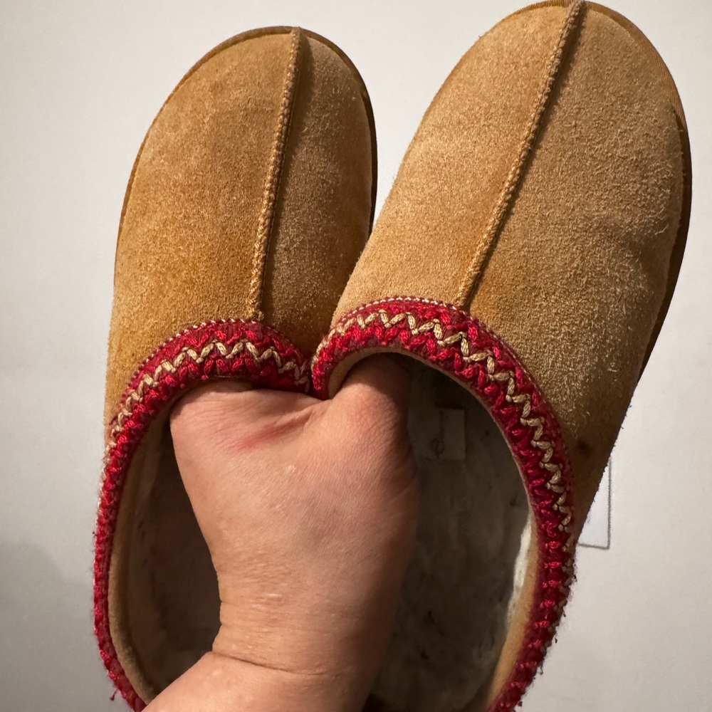 Cozy Tan Slippers with Red Trim